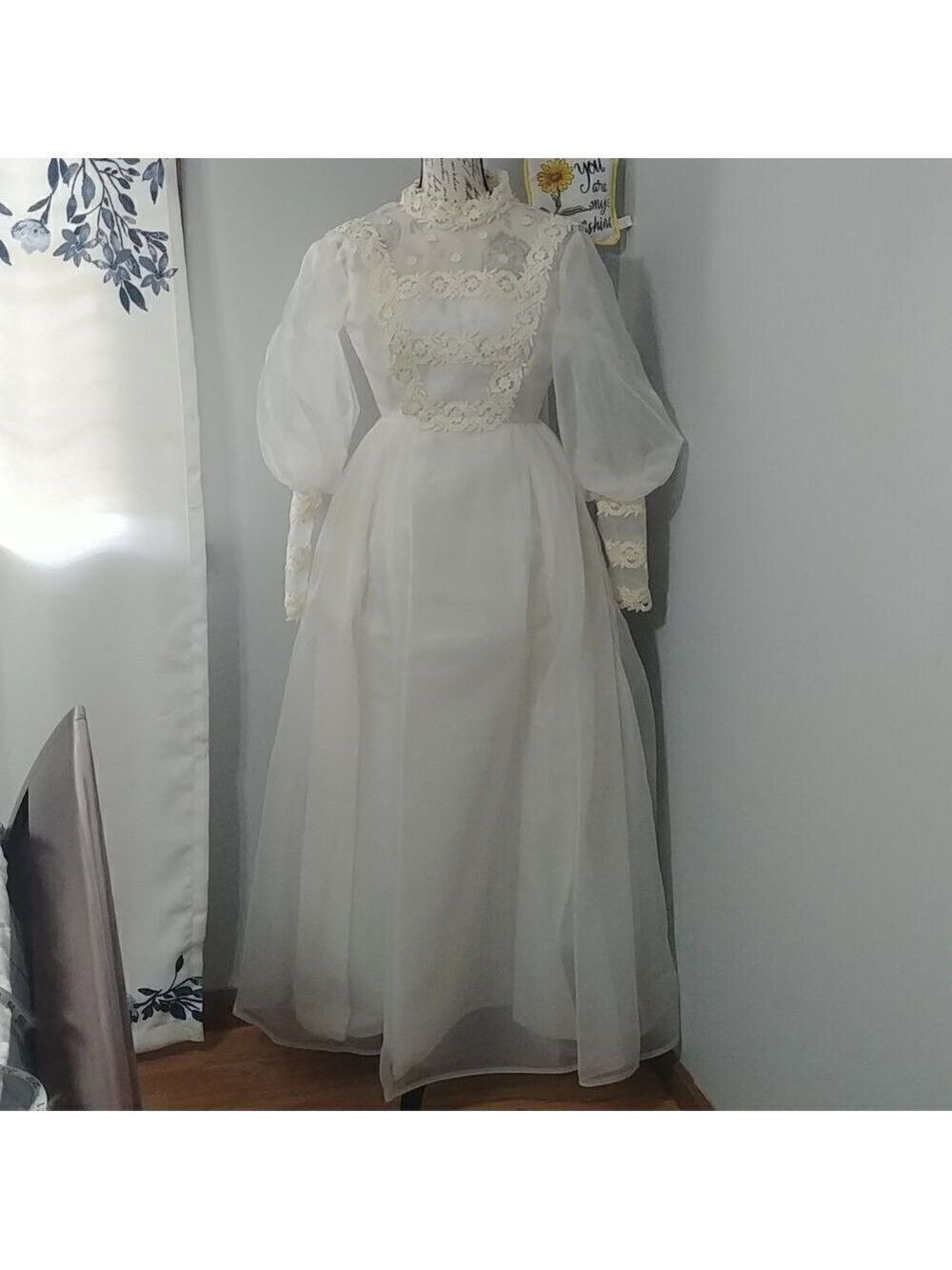 Vintage Bohemian 1960's High Neck Eedding Gown Dress Long Sleeves Lace 2